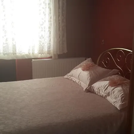 Отель Cunda Beyaz Balina *