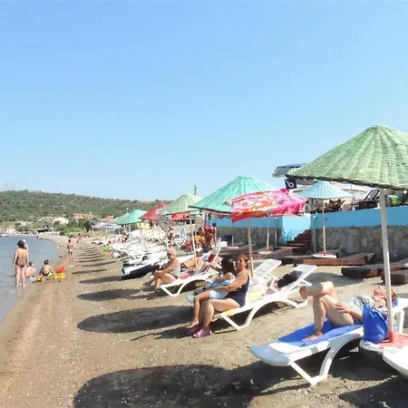 Cunda Beyaz Balina Отель Айвалык