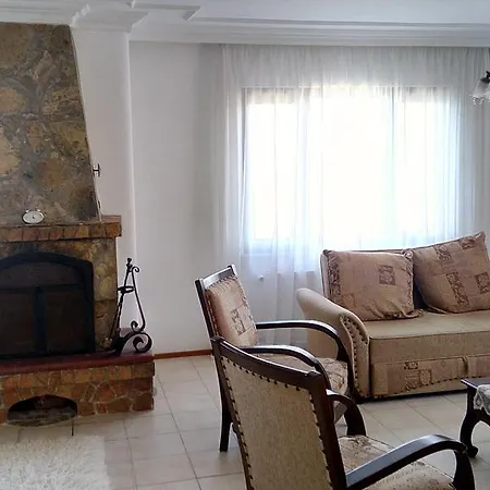 Отель Cunda Beyaz Balina *