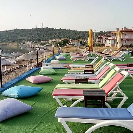 فندق Cunda Beyaz Balina Ayvalı