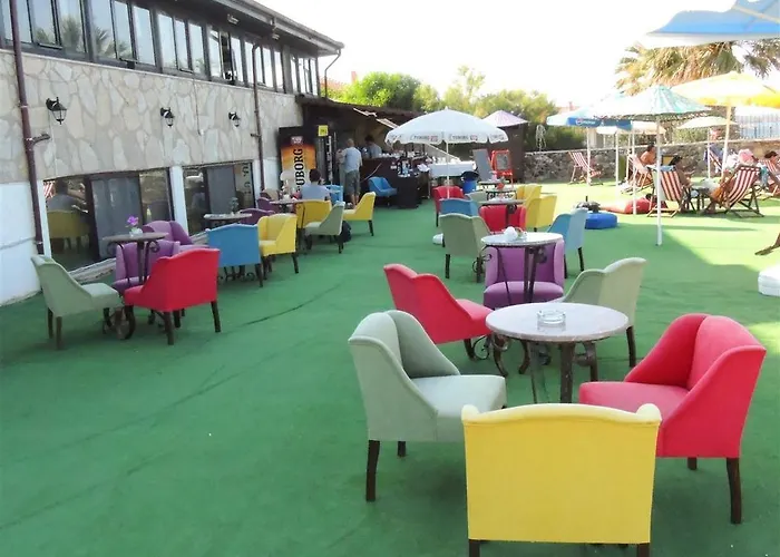 Cunda Beyaz Balina *