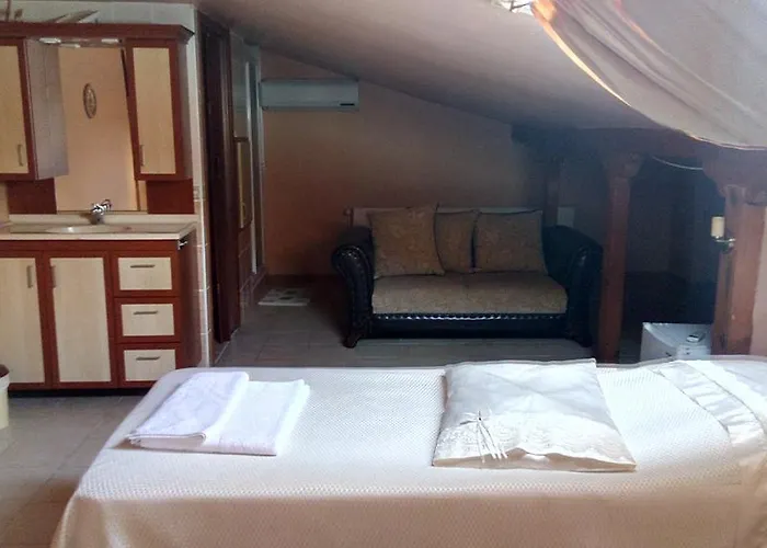 Szálloda Cunda Beyaz Balina *